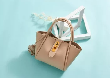 How to distinguish Gucci1955 package is true and false