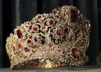 How about a Chellin ring