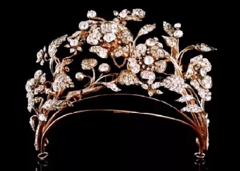 Light luxury ring brand