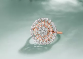 Cartier bracelet true and false discrimination method