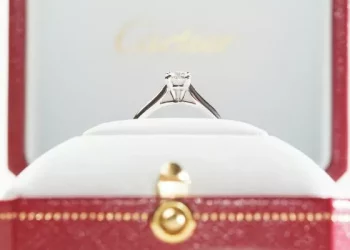 How about a Criti diamond ring