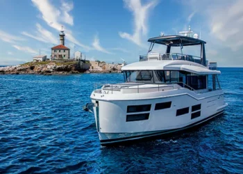 How hot the water is on the yacht