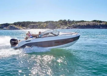 Private yacht driving area