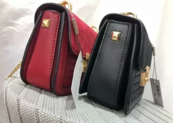 Which brand is good for men’s crossbody bag