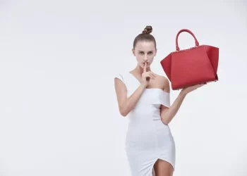 How to tell a real bag from a fake