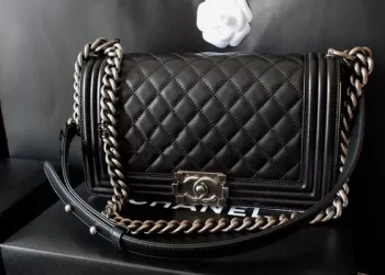 List of light luxury bags