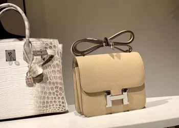 Sports brand shoulder bag