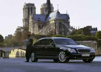 What is car parking assistance