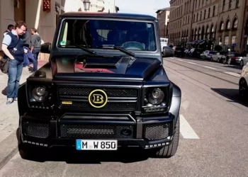 What does ASR mean in a car