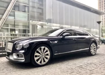 Which is better, the BMW 5 Series or the Audi A6