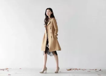 Notes for girls in formal dress