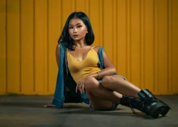 Can I wear clothes that smell after soaking for a long time