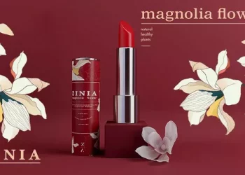 How should oily skin maintain