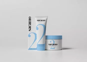 The correct way to use facial mask