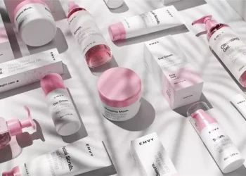 How does mix dry skin go up with fluid of elegant poem Lauder foundation makeup