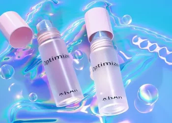 Is there a difference between lancome powder water and spray ingredients?