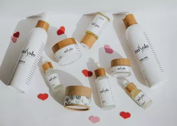 What are the effects of cleaning flour