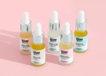 Morning and evening skin care separately what matters needing attention