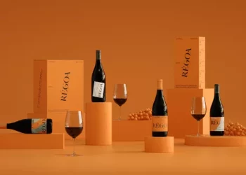 What kind of wine should be decanted?