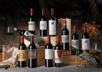 The correct way to taste ice wine