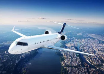 How long does it take to learn a helicopter