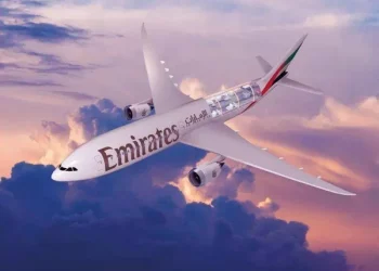 How do private helicopters apply for air routes