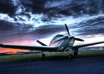 What channels are available to purchase a private jet