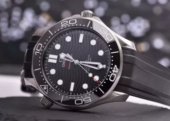 Longines watch how long to maintain a time?