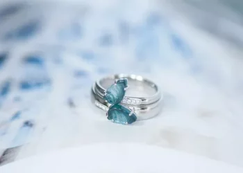 What brand is chaumet?