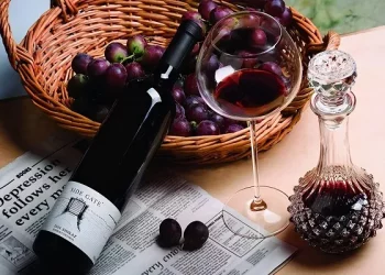 how to get out red wine stain