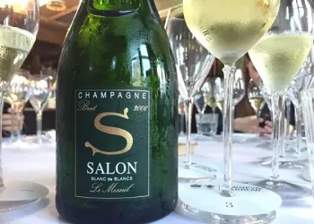 how many calories in a bottle of chardonnay