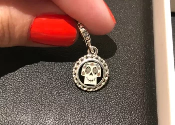 Can you get pandora necklaces wet