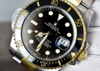 How to adjust the Rolex Submariner bracelet, just 6 steps