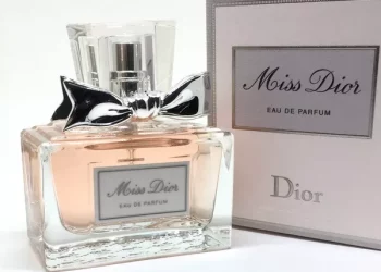 Who is the actress in the miss dior commercial