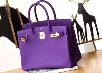 Why is hermes birkin bag so expensive