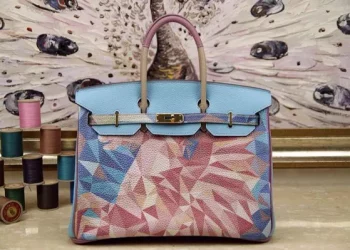 Maximizing the Value of Your Birkin Bag: Tips for Selling