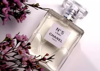 Tips for Spotting a Fake Bottle of Bleu De Chanel